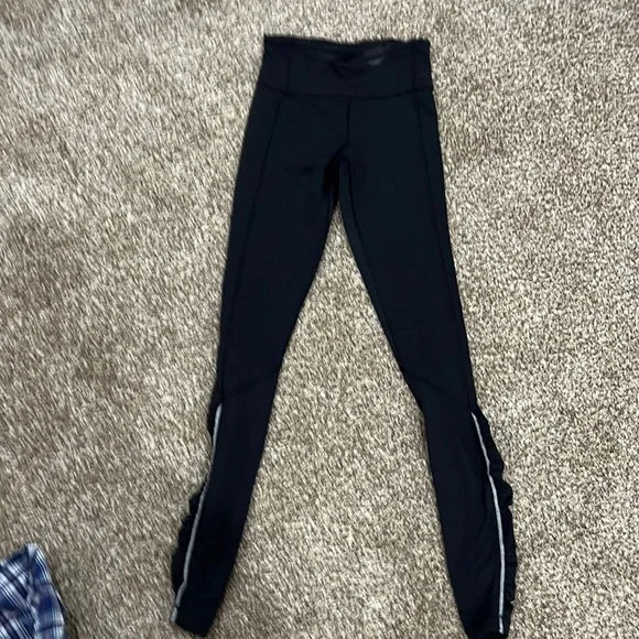 Lululemon long, black Size small with ruffles at